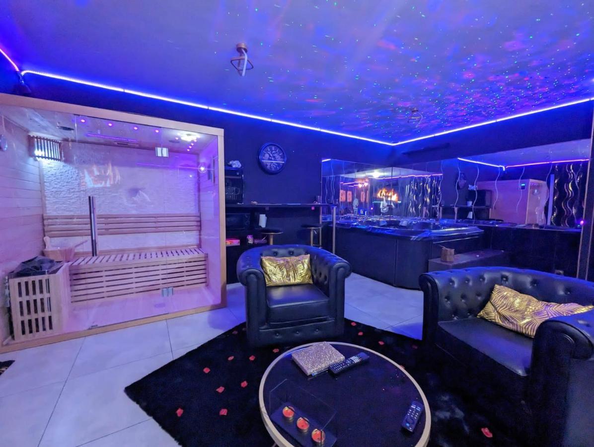La Gold Room Jacuzzi & Sauna Prive Perpignan Eksteriør bilde