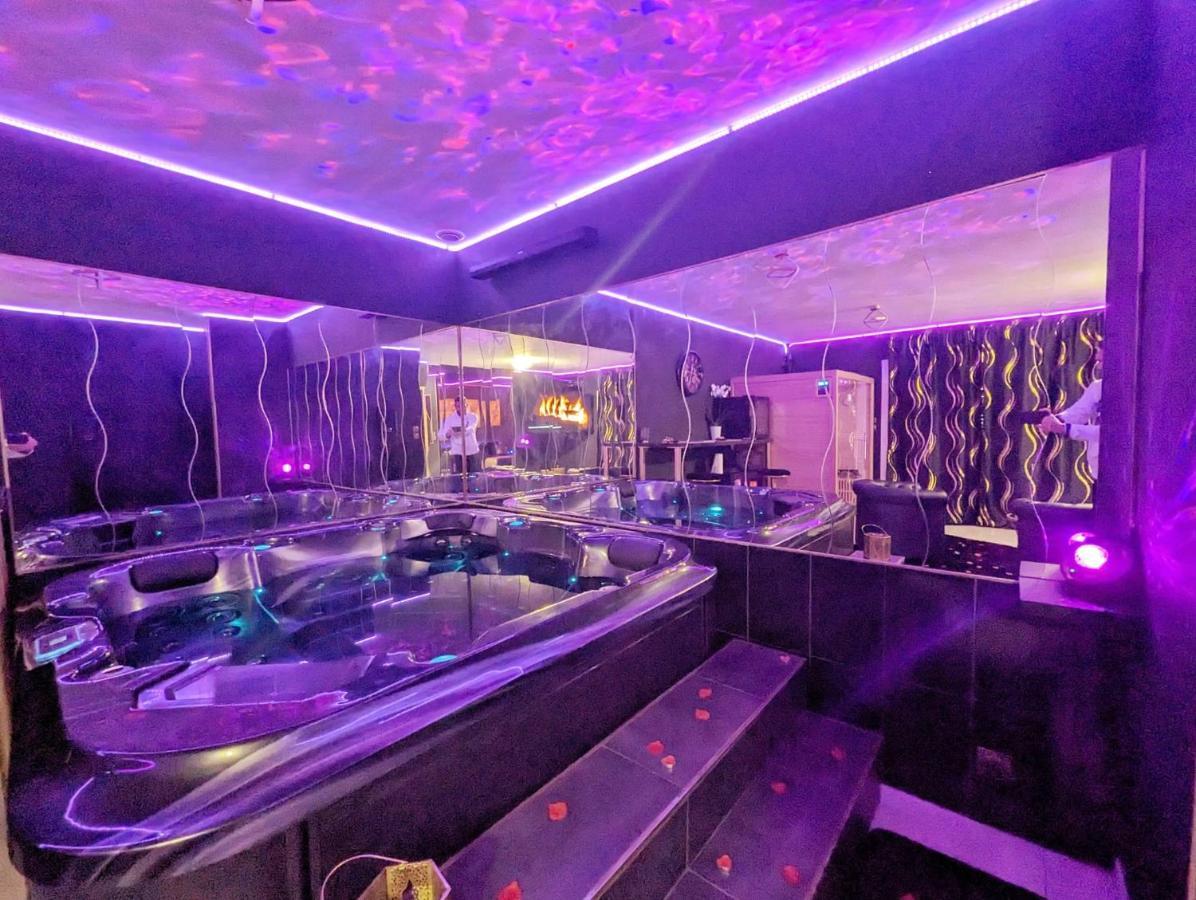 La Gold Room Jacuzzi & Sauna Prive Perpignan Eksteriør bilde