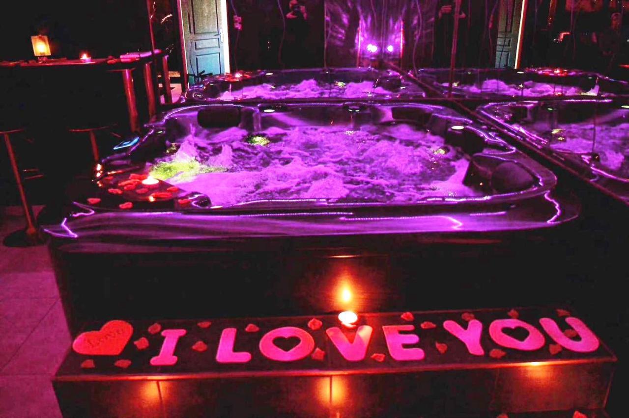 La Gold Room Jacuzzi & Sauna Prive Perpignan Eksteriør bilde